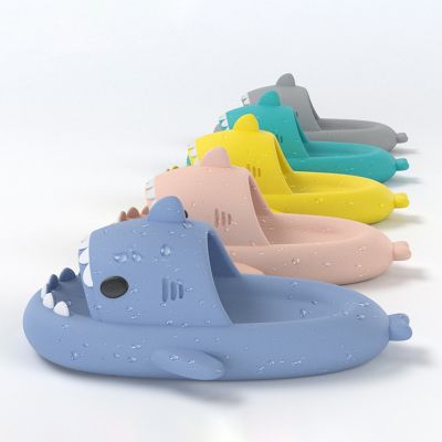 2023 New Slippers Slides Men Flip Flops Anti-Skid Flat Shoes Outdoor Childrens Sandals