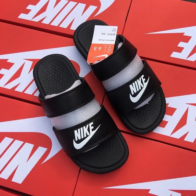 nike benassi 2020