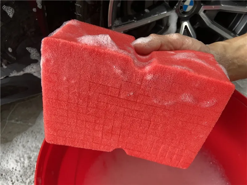 Lucullan Large Cross Cut Durable Soft Foam Grid Sponge Rinseless Absorbent  Easy Grip Non Scratch Car
