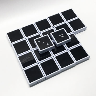 กล่องใส่พลอย กล่องพลอยขาวพื้นดำ พื้นดำกล่องขาว 6x6x2 Cm กล่องโชว์เครื่องประดับ กล่องใส่พลอย ด้านโชว์เป้นกระจกใส jewelrybox Gem box