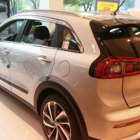 คิ้วกระจกรถ Se สำหรับ Kia Niro Chrome/อะคริลิคที่บังแดดที่กันสภาพอากาศอุปกรณ์ตกแต่งรถยนต์2016-2021