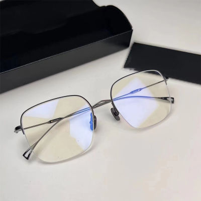 SQUARE-V เดิมไทเทเนียมสแควร์แว่นตาใบสั่งยาเฟรมซิลเวอร์โกลด์ผู้หญิงผู้ชายคลาสสิกญี่ปุ่นเสื้อผ้าแบรนด์แว่นตา