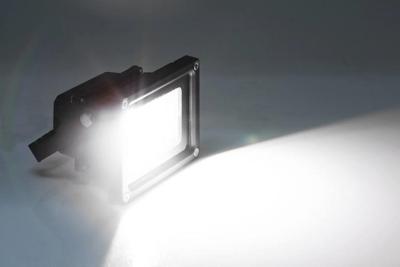สปอร์ตไลท์แอลอีดี อีฟ LED FloodLight 10W EVE Daylight Spotlight LED (แสงขาว) ไฟสนามภายนอก ป้องกันไฟกระชาก ส่งฟรี 1ชิ้น 5ชิ้น