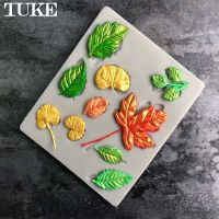 TUKE Maple Leaf 3D ซิลิโคนแม่พิมพ์ช็อกโกแลตลูกอม Fondant เค้กตกแต่งเครื่องมือ Cupcake แม่พิมพ์ใบแปะก๊วยแม่พิมพ์ครัว Bakeware