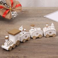 【LZ】●●▧  Mini Conjuntos De Trem De Natal De Madeira Árvore De Natal Veados Boneco De Neve Santa Decoração Do Trem Brinquedos Modelo Crianças Presente