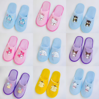 ?รองเท้า รองเท้าสลิปเปอร์ สลิปเปอร์โรงแรม slipper ใส่ในบ้าน งานเนื้อไม่หนา เหมาะสำหรับอากาศเมืองไทย ด้านหลังมีกันลื่น ความยาว 28 cm (11 นิ้ว)