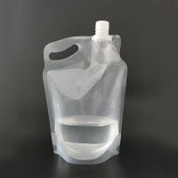 ：&amp;gt;?": Portable 2L Transparent Collapsible Water Bag Camping Hiking Riding Cycling Drinking Water Container Outdoor Sports Supplies