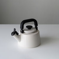 COTTON 2.1 LTR. WHISTLING TEA KETTLE (WHITE)