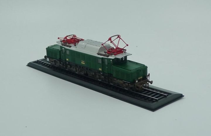 atlas-e-94-279-1955-train-1-87-diecast-model