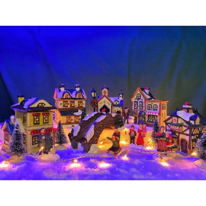 NEW CHRISTMAS VILLAGE SET (25 pieces) w/ christmas lights Lazada PH