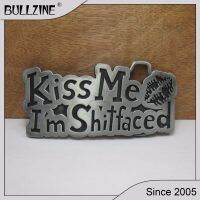 หัวเข็มขัดหนัง Bullzine Kiss Me พร้อม Fp-02490ผิวผสมดีบุกเหมาะสำหรับเข็มขัดกว้าง4ซม.