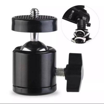 Screw 1/4 inch Camera Tripod Mini Ball Head Hot Shoe Adapter อุปกรณ์เสริมสำหรับกล้องดิจิตอล (ขนาดใหญ่)
