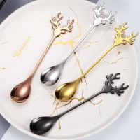 Deer Head Shape 304 Stainless Steel Stirring Spoon Romantic Christmas Elk Coffee Dessert Spoon Exquisite Tableware Party Gift Serving Utensils