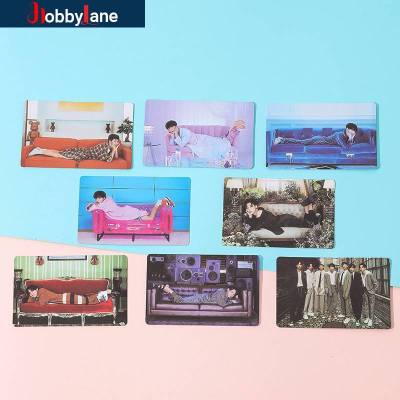 HobbyLane BTS BE อัลบั้มใหม่การ์ด2021ฤดูหนาวแพคเกจอย่างเป็นทางการเดียวกันการ์ด LOMO JK V JIMIN SUGA JIN J HOPE RM แนวคิดภาพถ่าย HD มินิชุดภาพถ่ายโฟลการ์ดโฟโต้การ์ดของขวัญพัดลม