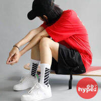 ?Hot? ถุงเท้าสตรีทแฟชั่น ออฟไวท์แถบด้านข้าง งานผ้าหนา Street Fashion Sock ยาวครึ่งแข้ง Cotton ใส่สบาย ถุงเท้าผู้ชาย ถุงเท้าผู้หญิง