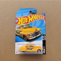 ❗️❗️ SALE ❗️❗️ โมเดลรถ Hotwheels รุ่น Chevy Fleetline mooneye !! ของเล่นเพื่อการสะสม Collectibles ตั้งโชว์ ของขวัญ เอนกประสงค์ แข็งแรง ทนทาน บริการเก็บเงินปลายทาง ราคาถูก คุณภาพดี โปรดอ่านรายละเอียดก่อนสั่ง