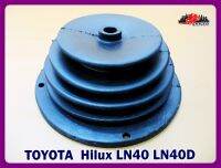 TOYOTA YSS HILUX LN40 LN40D LN45 PICK UP "BLACK" INTERIOR INNER RUBBER BOOT  // ยางหุ้มเกียร์ ฝาครอบคันกระปุกเกียร์ สีดำ