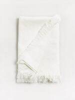 LINEN TABLECLOTH WITH FRINGING - OFF WHITE ผ้าปูโต๊ะลินินขอบรุ่ย