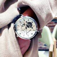 นาฬิกาอัตโนมัติเต็มรูปแบบแบรนด์สวิสสำหรับเด็กผู้ชายกันน้ำแบบ Openwork Tourbillon เทรนด์เข้าสังคมผู้ชายที่ไม่ใช่นาฬิกากลไกคุณภาพดีเยี่ยม