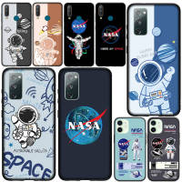 ซิลิโคน อ่อนนุ่ม ปก เคสโทรศัพท์ K179 MA32 Creative Design Art Nasa Astronaut Moon astronaut Coque Hot หรับ Realme C2 C3 C11 2021 C12 C15 C21 C25 C33 C35 C55 5 5i 5S 6i 6 8 Pro 6Pro C25S C21Y C25Y Real me 5Pro C Y 8Pro Phone Casing