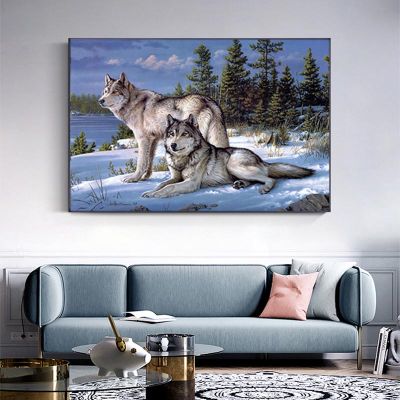 Modern Wolf on Snow Art Canvas Painting Animal Printed Posters and Wall Art Pictures for Living Room Home Decoration Painting