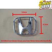 ป้ายโลโก้HONDA CRV G3 ชุบโครเมี่ยมติดพวงมาลัยพลาสติกขนาด 5.0x4.2cm ติดตั้งด้วยขาเสียบด้านหลัง #สติ๊กเกอร์ติดรถ  #สติ๊กเกอร์ติดรถ ญี่ปุ่น  #สติ๊กเกอร์ติดรถยนต์ ซิ่ง  #สติ๊กเกอร์ติดรถยนต์ 3m