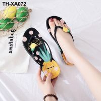 Pineapple flip flops female summer students wear fresh and lovely seaside vacation beach ins Korean version flip flops