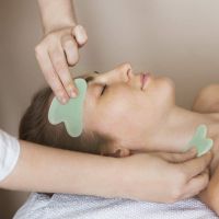 Natural Jade Gua Sha Scraper Board Massage Rose Quartz Jade Stone For Face Neck Skin Lifting Remover Beauty Care Y9T1