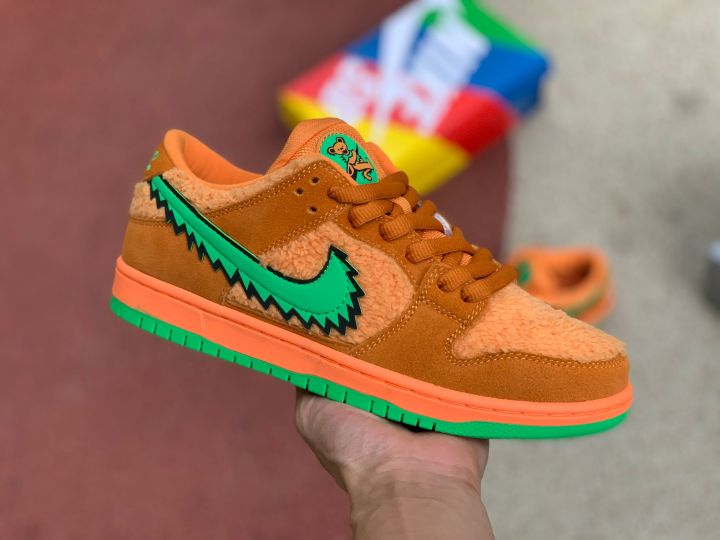 Grateful Dead x Nike SB Dunk Low Orange Bear CJ5378-800 