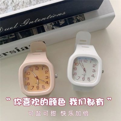Hot Seller 2022 new watch womens ins junior high school students fashion niche square Mori fresh electronic