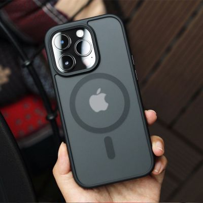 (new style phone case)แม่เหล็กเคลือบใสหรูหราสำหรับเคสชาร์จไร้สาย Magsafe สำหรับ iPhone 14 13 12 Pro Max Plus ปลอกกันแดดเกราะ