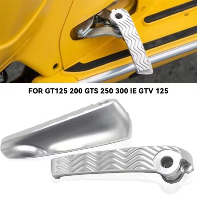 Footpegs สำหรับ GT GTS GTV 125 200 250 300 300ie ที่วางที่รองเท้าผู้โดยสารด้านหลังรถจักรยานยนต์ที่วางเท้าสีดำ