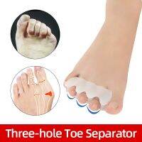 ﹉✺◊ 2pcs Three Hole Split Toe Soft Silicone Corrector 2-3-4 Foot Toe Separator Thumb Valgus Pain Relief Care Pads