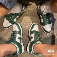 Hot Sale [Original] ΝΙΚΕ Duk- SB- Low R “Varsity Green” White and Green Classic Fashion Casual Sneakers Comfortable Board Shoes Unisex {Free Shipping}