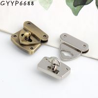 1-20Sets 32x36x3.5MM Antique Locks Metal Clasps Closure Leather Hardware Accessories