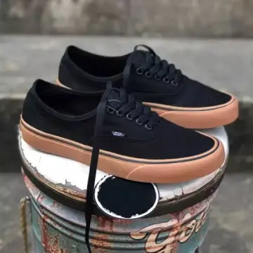 Vans authentic hitam outlet coklat