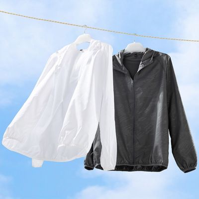 【CC】 Cycling Jacket Men Protection Clothing Outdoor Sport Dry Windbreaker with Storage