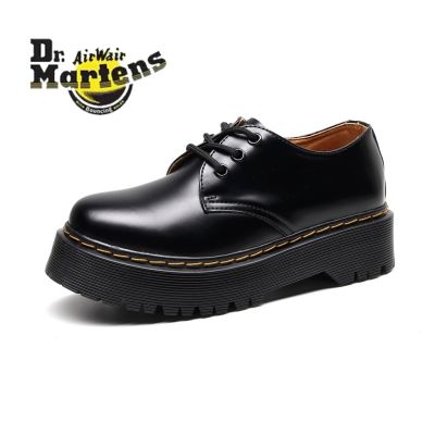 Dr. 1461 Quad Air Wair Martin Boots Crusty รุ่นผู้หญิงรองเท้า Martens ด้านล่างหนา