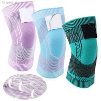 ❧ Knee Braces for Knee Pain Knee Compression Sleeve Support for Men and Women Running Hiking Working Joint Pain Relief