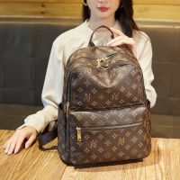 Womens backpack Korean version 2023 summer new trendy fashion personality all-match simple school bag casual soft leather backpack