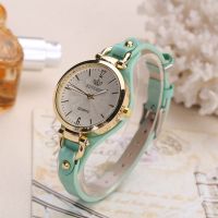 （A Decent035）WomenWatches RoundRivet PUStrap Wristwatch Ladies AnalogWatchFashionWrist Watch