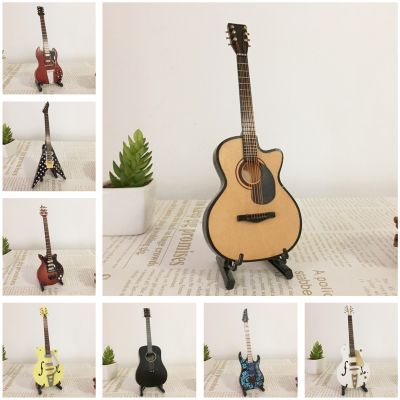 Miniature Wooden Acoustic Electric Guitar Model Dollhouse Instrument Toy Miniature Musical Instruments Ornament