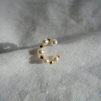 em.reld • pearl earcuff