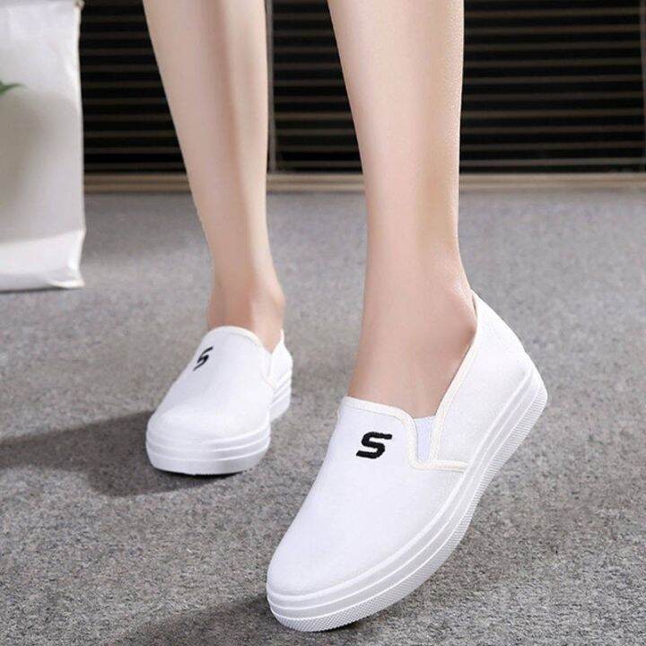 ready-stock-kasut-kulit-hitam-perempuan-kasut-kulit-wanita-kasut-sarung-perempuan-autumn-baru-kasut-beijing-lama-kasut-wanita-kasut-wanita-flat-canvas-single-shoes-mulut-cetek-pedal-kasut-ibu-kasut-ka