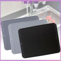 【COD/สินค้าพร้อม】 ทนความร้อนได้ลื่น Draining Pad ที่วางจานผ้าปูโต๊ะซิลิโคนพรมเช็ดเท้าความร้อนแผ่นรองป้องกันความร้อน Placemat