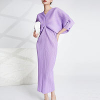 2023 Womens New Dress Summer Graceful And Fashionable Loose Batwing Sleeve V-Neck Long Sanzhai Pleated Dress