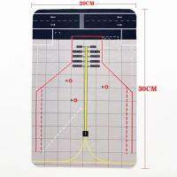 ที่จอดเครื่องบิน (ไม่รวมเครื่องบิน) สำหรับเครื่องบินขนาด 16 ซม. และ 20 ซม. (Scale 1:400) จอดได้ 1 ลำ ทำด้วยยาง PVC สวย ทนทาน