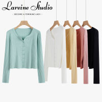 LAREINE เสื้อคาร์ดิแกนคอวีสีพื้นสำหรับผู้หญิงเสื้อแขนยาวคาร์ดิแกนป้องกันแสงแดดในฤดูร้อนเสื้อคาร์ดิแกนเนื้อบางสไตล์เกาหลี