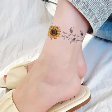 130+ Ankle Tattoo Stock Photos, Pictures & Royalty-Free Images - iStock | Simple  tattoo, Painting, Heart tattoo