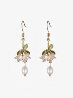 Cider Cider Flower Decor Faux Pearl Drop Earrings ต่างหูไข่มุกปลอมประดับดอกไม้ไซเดอร์